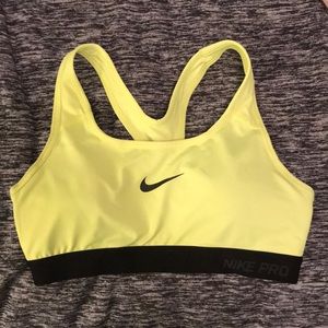 Sports bra